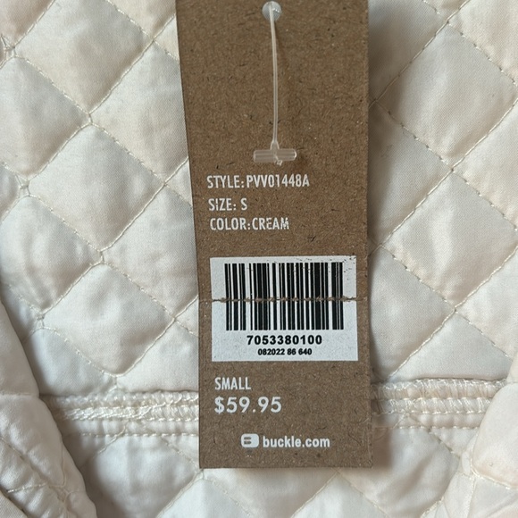 Nwt buckle cropped quilted vest - Picture 6 of 9